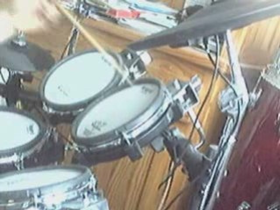 BATTEUR GROOVE LATIN