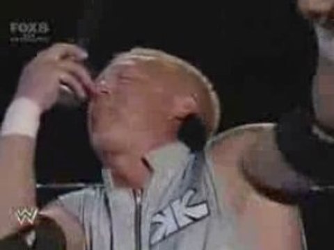 WWe friday night smackdown 18-07-2008 partie 4 9,