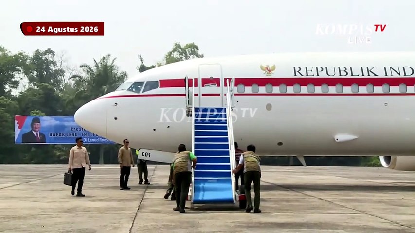 Detik-Detik Presiden Prabowo Tiba di Riau, Cek Karhutla Sumatera