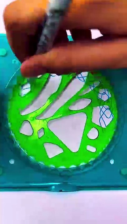 Pattern Reveal Spirograph ASMR No Talking