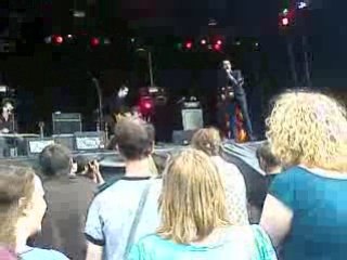 Dour 08 - Heavy Trash - 002