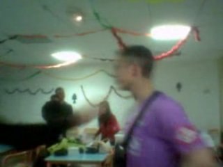 binbin kelle giffle tu prend. heureseman cé pour rire   lol