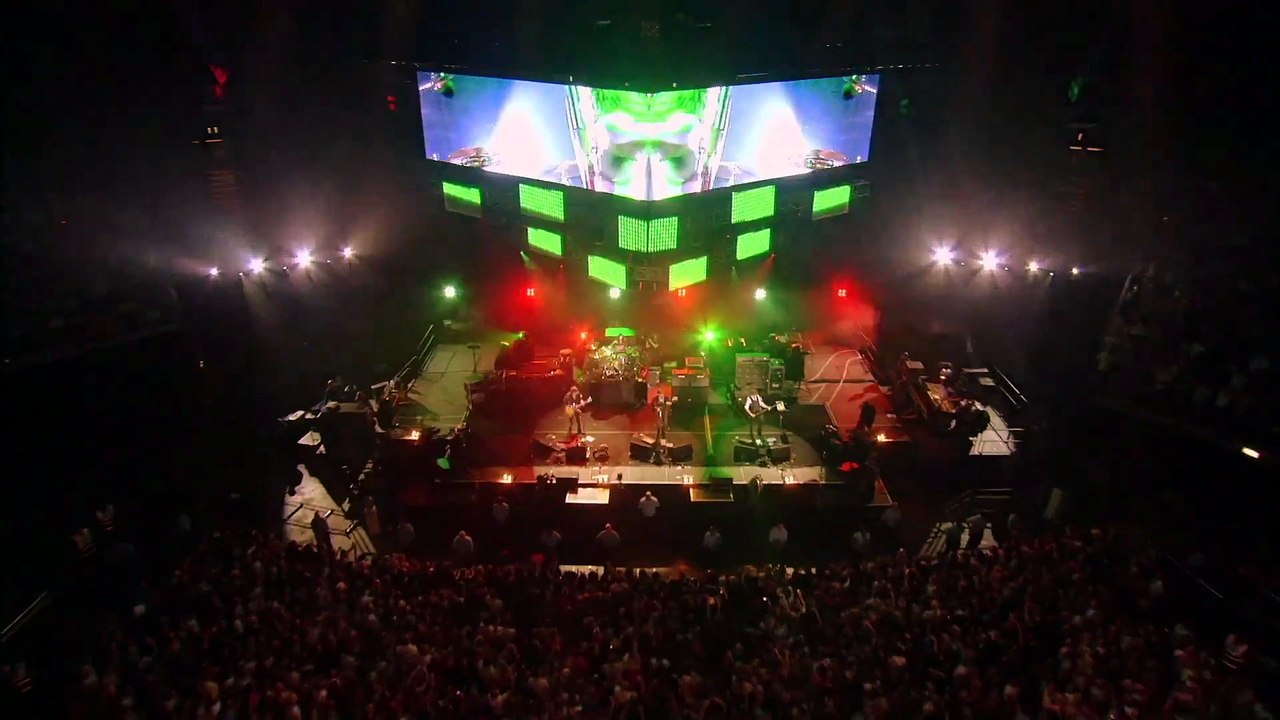 Taper Jean Girl - Kings of Leon (live)