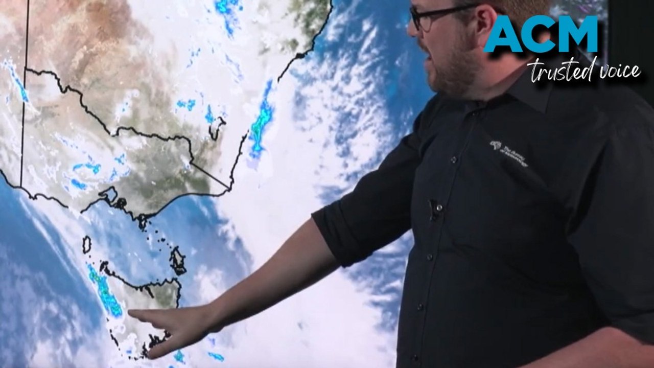 Severe storms and rain for NSW and Victoria