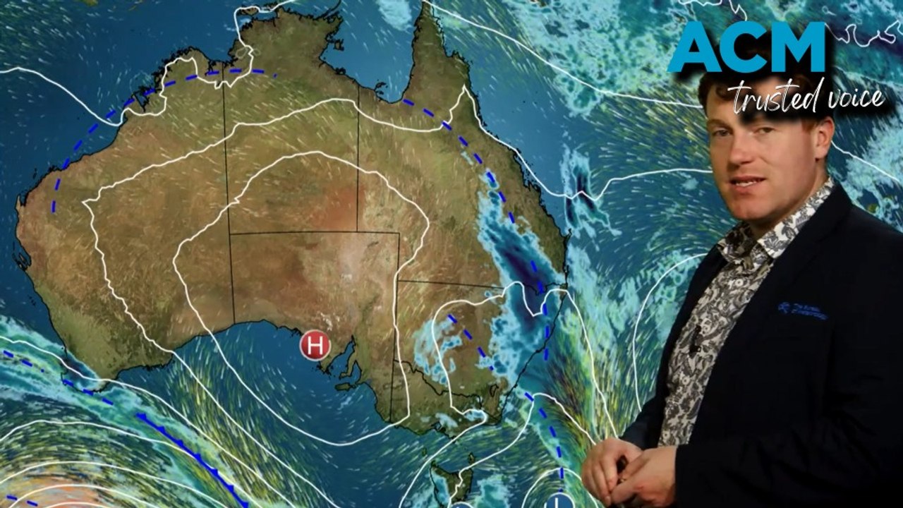 Rain eases in the east but builds in the west