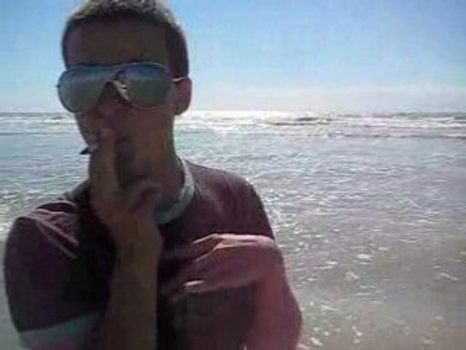 Clopage in the beach...