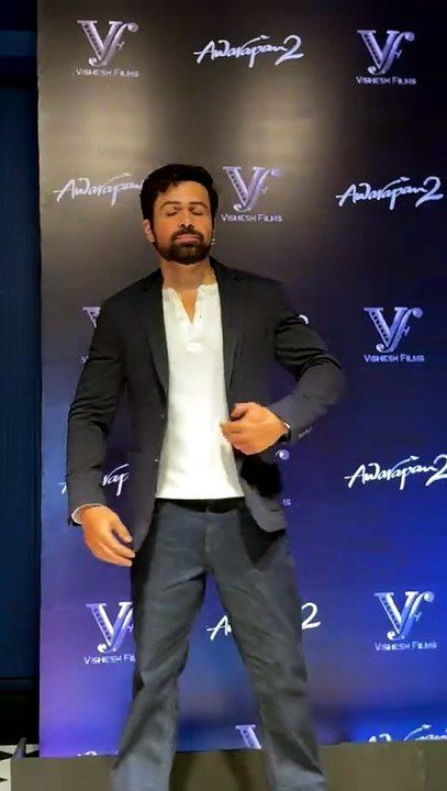Emraan Hashmi spotted at Awarapan 2 success party