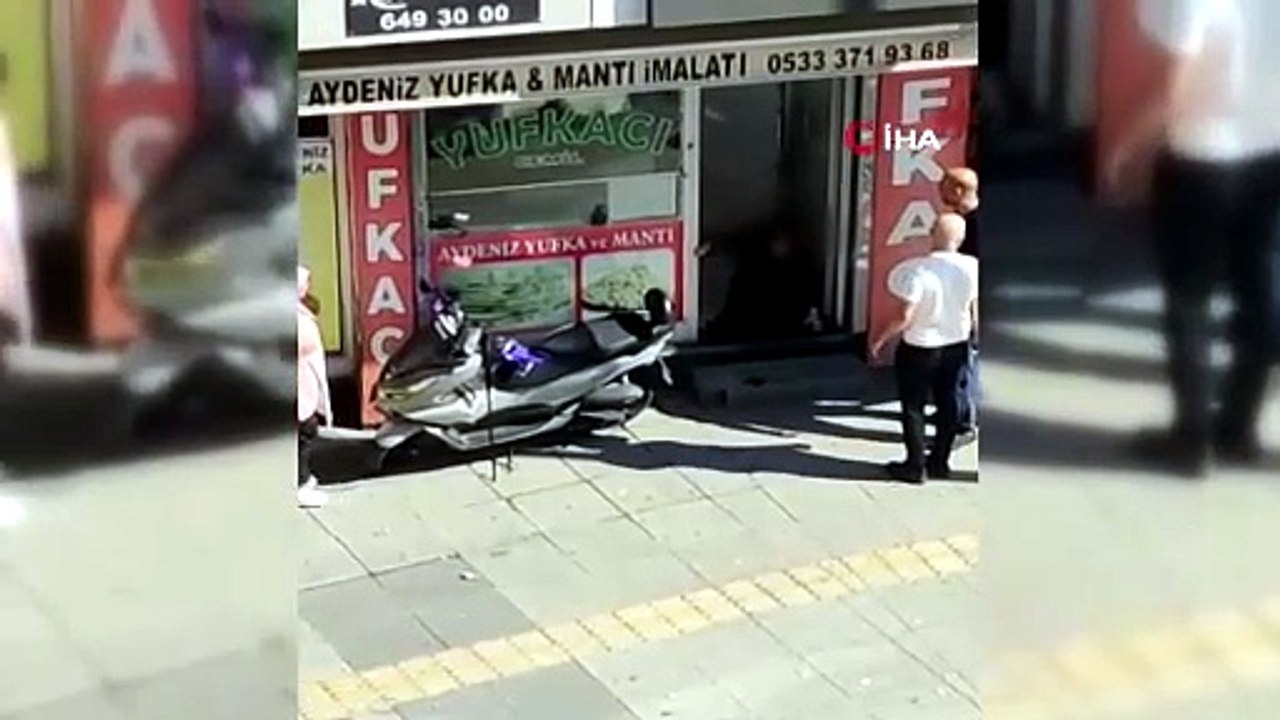 Gaziosmanpaşa'da vahşet: Eski sevgilinin silahlı saldırısı kamerada
