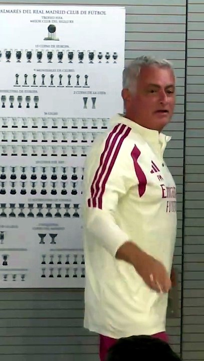 Mourinho fait passer un message aux journalistes
