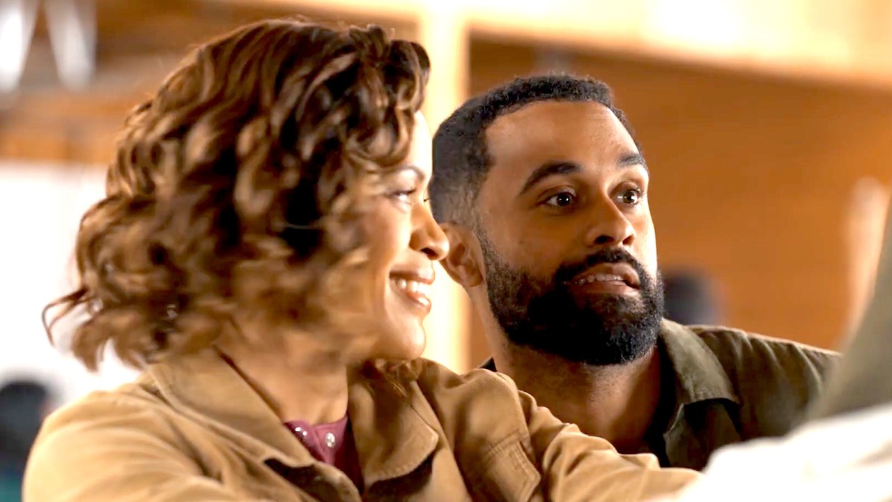 Coming Home Brings a Surprise in Falling Into Place on Hallmark