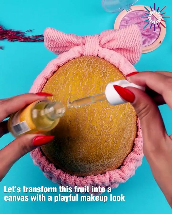 Get ready for a fruity makeup look like no other!🍈💄