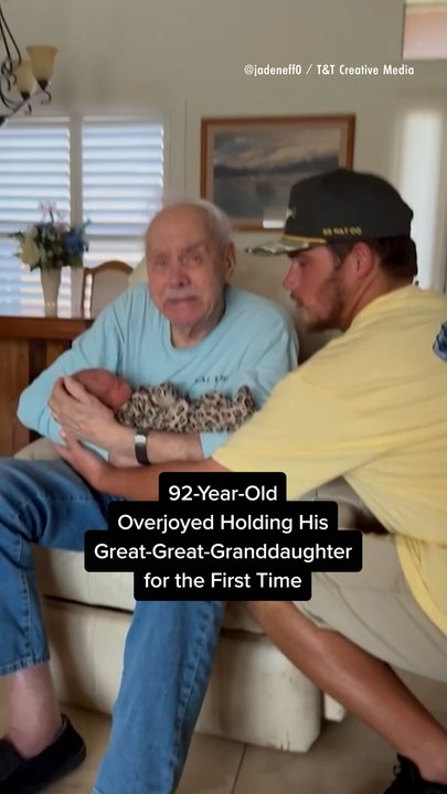 92-Year-Old Overjoyed Holding His Great-Great-Granddaughter for the First Time