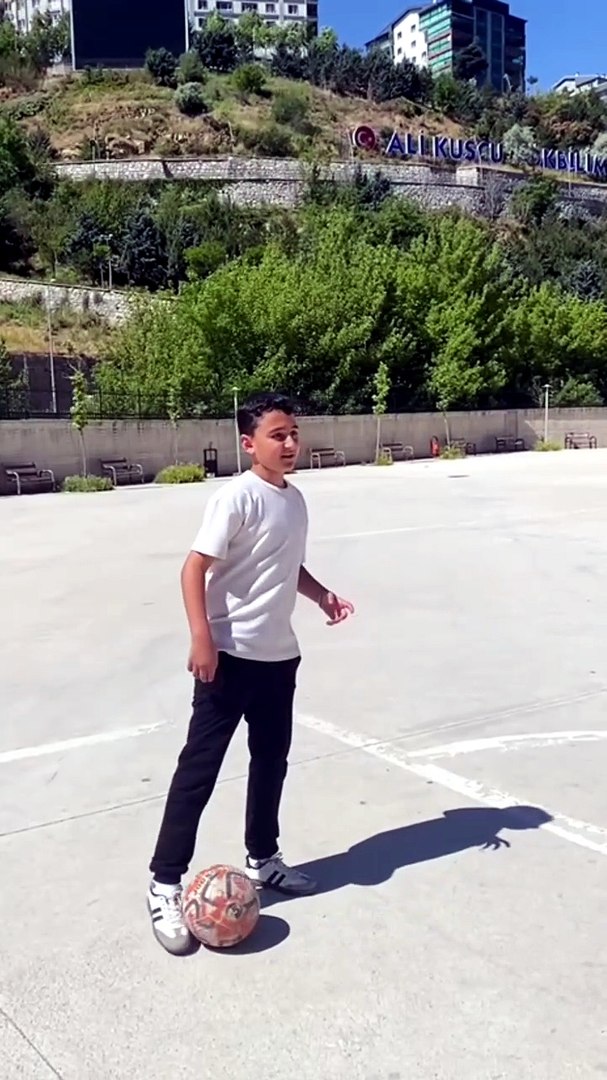 Namaz Kılmak video kapağı