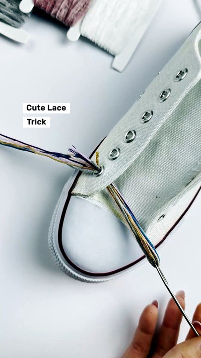 Customize your shoe laces with this trick!
