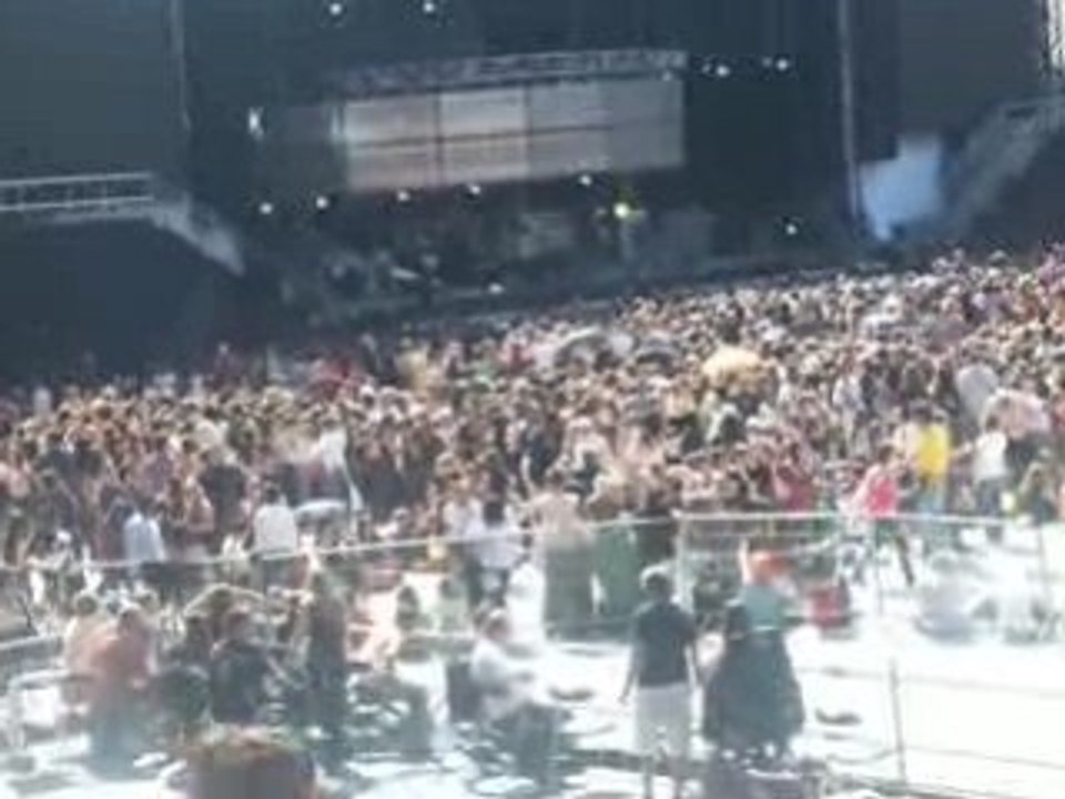 Tokio Hotel concert au PDP 21.06.08 - L'avant concert