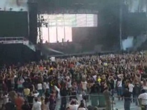 Tokio Hotel PDP 21.06.08 - Intro + Ich Brech Aus [1/2]