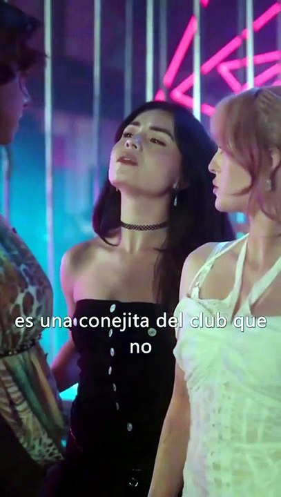 Forzada a casarme con el jefe de la mafia, ¡me enamoré! ¿Familia o él? 💍
