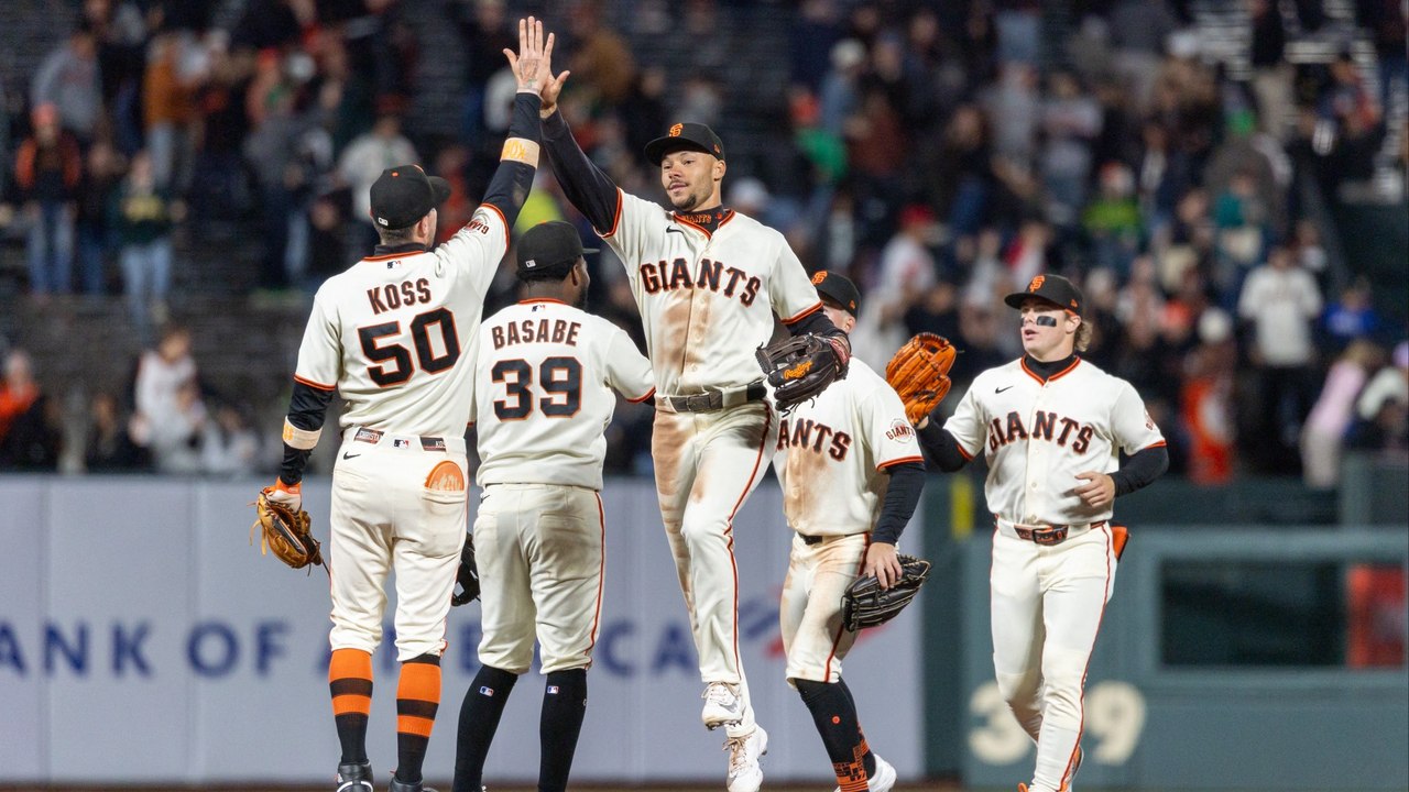 Giants Battle Reds; Padres Looks to Bounce Back vs. Pirates