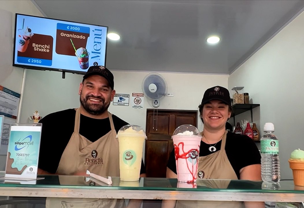 mqn-del-patio-al-helado-los-bananos-que-protagonizan-una-particular-heladeria-herediana-250826