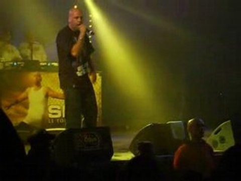 Sinik chauffe la salle au festival de dour 2008