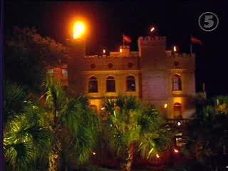 Base jump-Cave of the Swallows (Swedish)