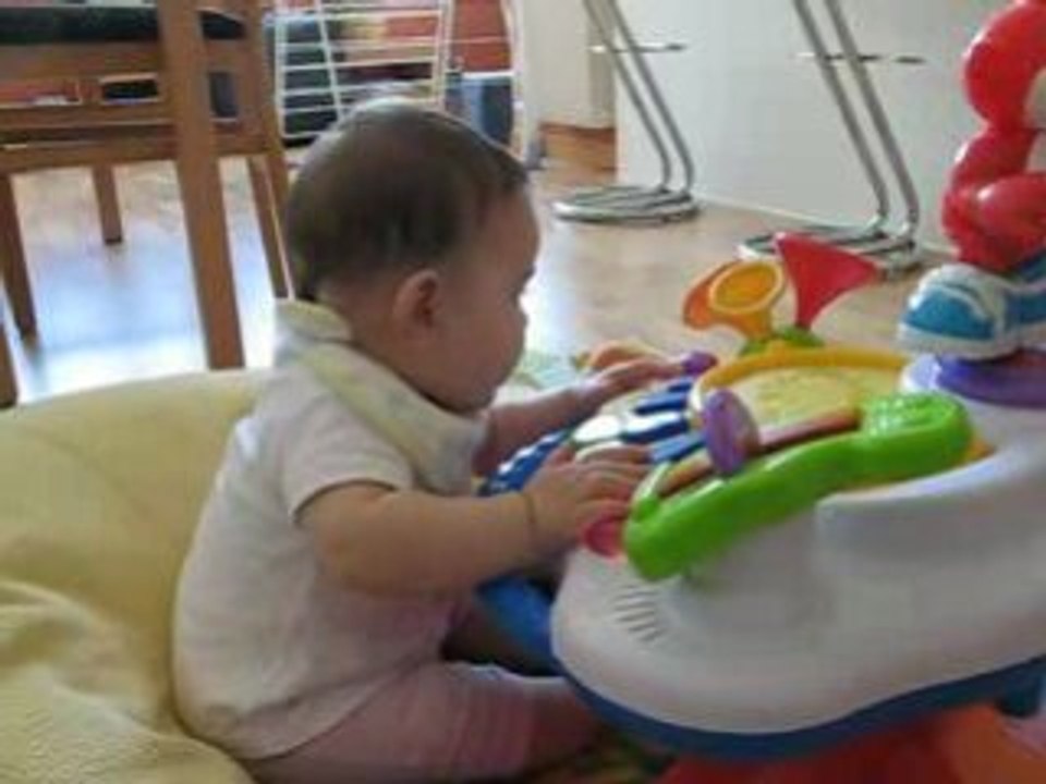 Loreen et la console musicale