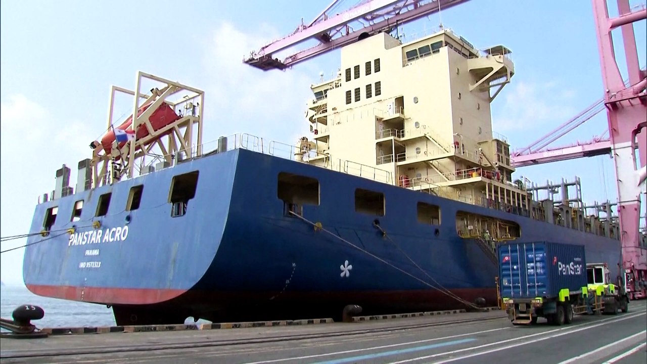 Why is South Korea testing an Arctic shipping route?
