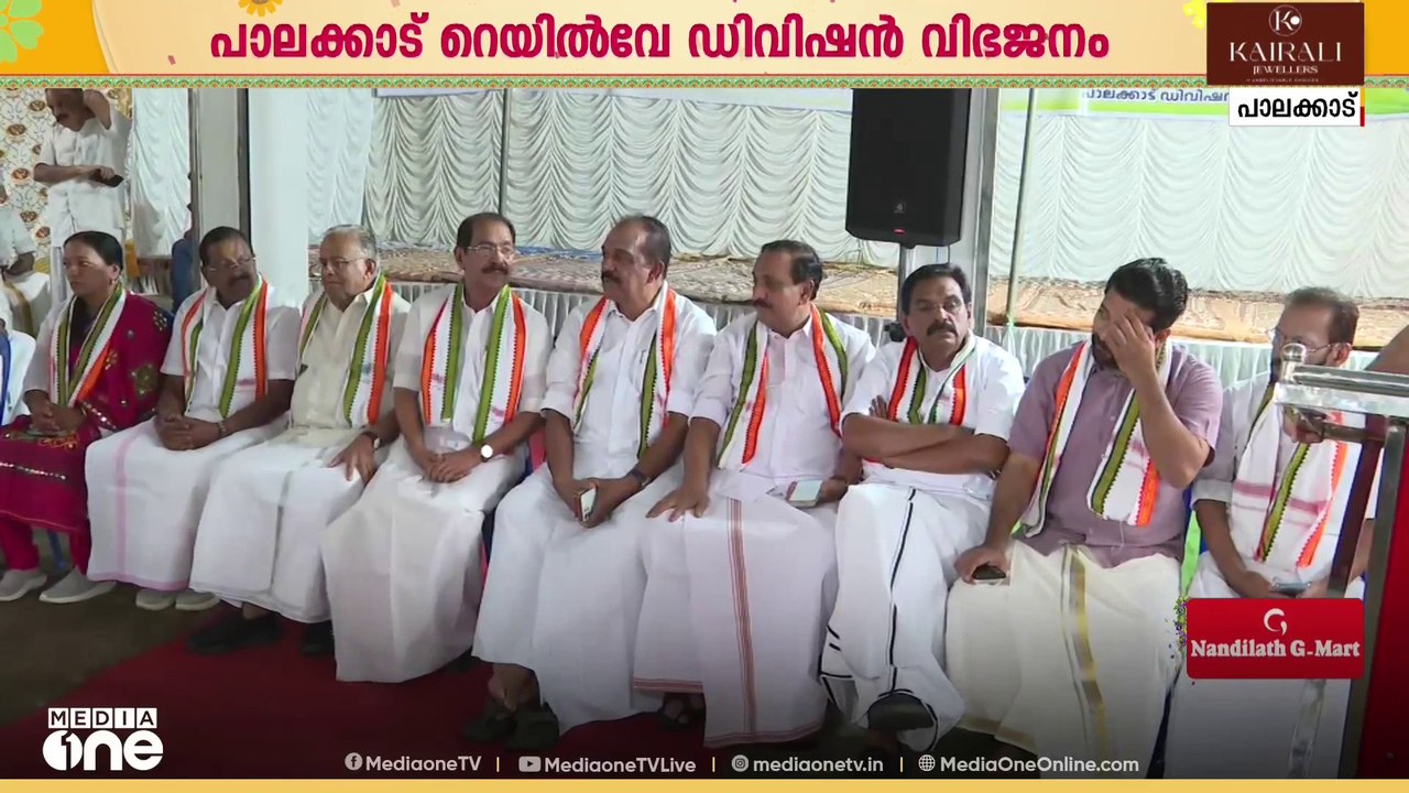 'കേന്ദ്രത്തിന്റേത് ഇരുട്ടിന്റെ മറവിലെ വഞ്ചന'; എം.പിമാരുടെ സത്യാഗ്രഹ സമരം ഉദ്ഘാടനം ചെയ്ത് സണ്ണി ജോസഫ്