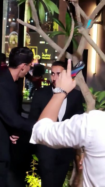 شريف اكرامي وزوجته في حفل جوائز الأفضل في الكرة المصرية