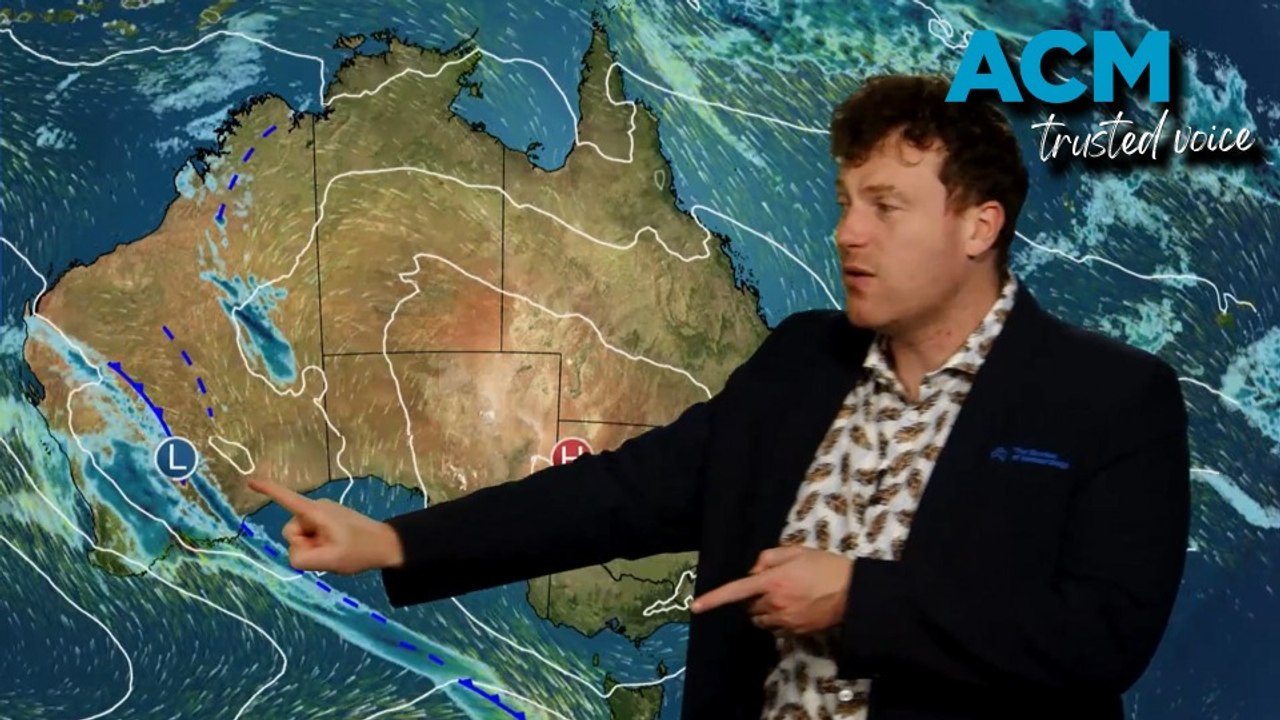 Rain surges through WA, dry and fine elsewhere