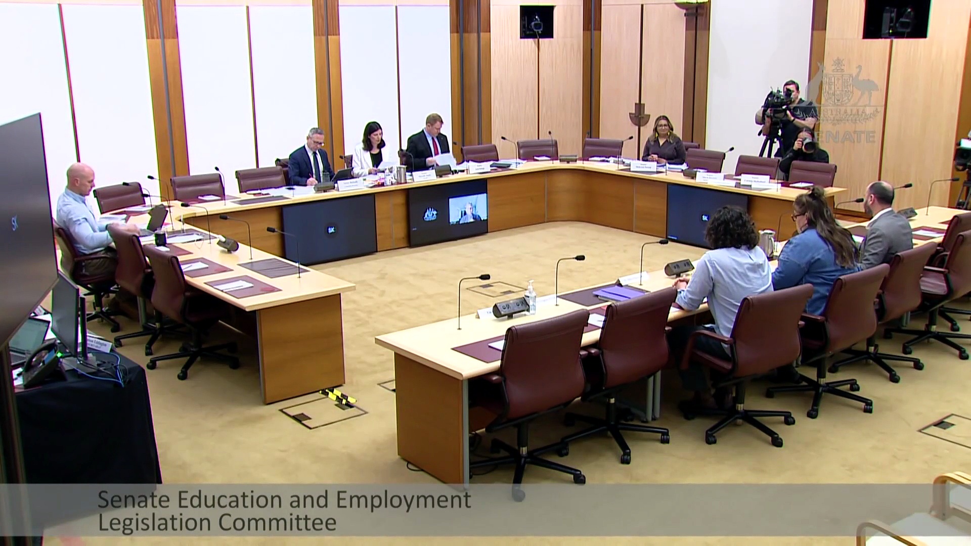 ANU apologises to academic who accused Julie Bishop and other executive members of misconduct