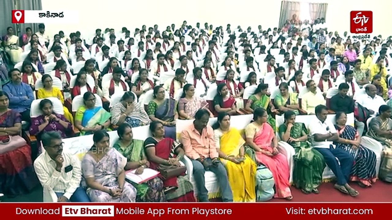 తక్కువ ఖర్చుతో విదేశీ విద్య - బీటెక్‌ JNTUKలో మాస్టర్స్​ స్వీడన్‌లో!