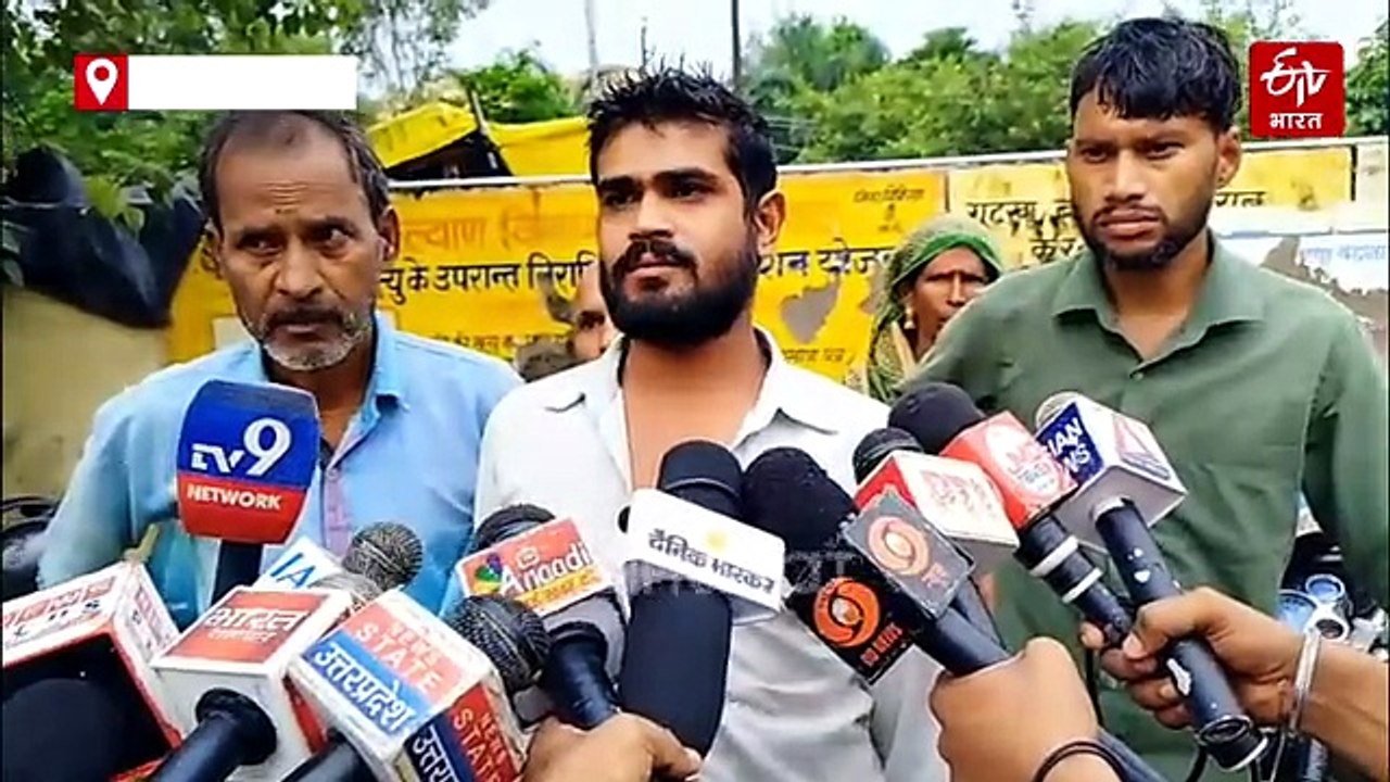 उन्नाव में कच्चा मकान गिरने से दादा-पोते की मौत, बारिश में छत ठीक करते समय हुआ हादसा