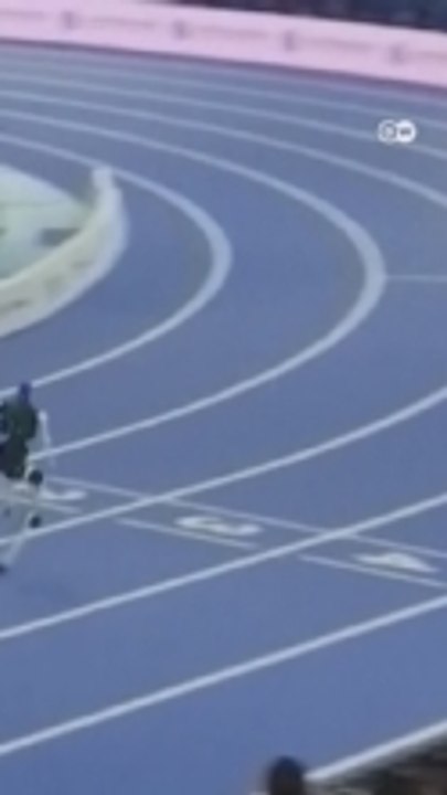 ”Robot Olympics”: Why crashes are more valuable than records