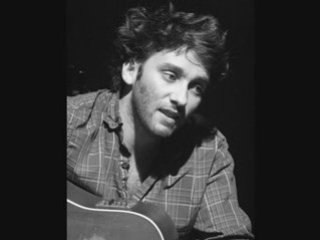 Damien Saez en Live : 'Je suis le Christ' aux Bouffes du Nord (Juin 2008) 🎤