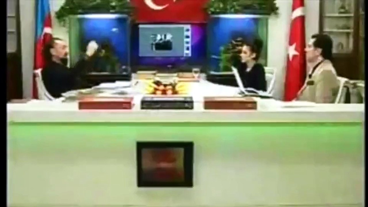 'Müslüman cübbesi giymiş haham'ın sözleri yeniden gündem oldu: Allah İsrail’i bize emanet etti! Tüylerine dokundurtmayız!