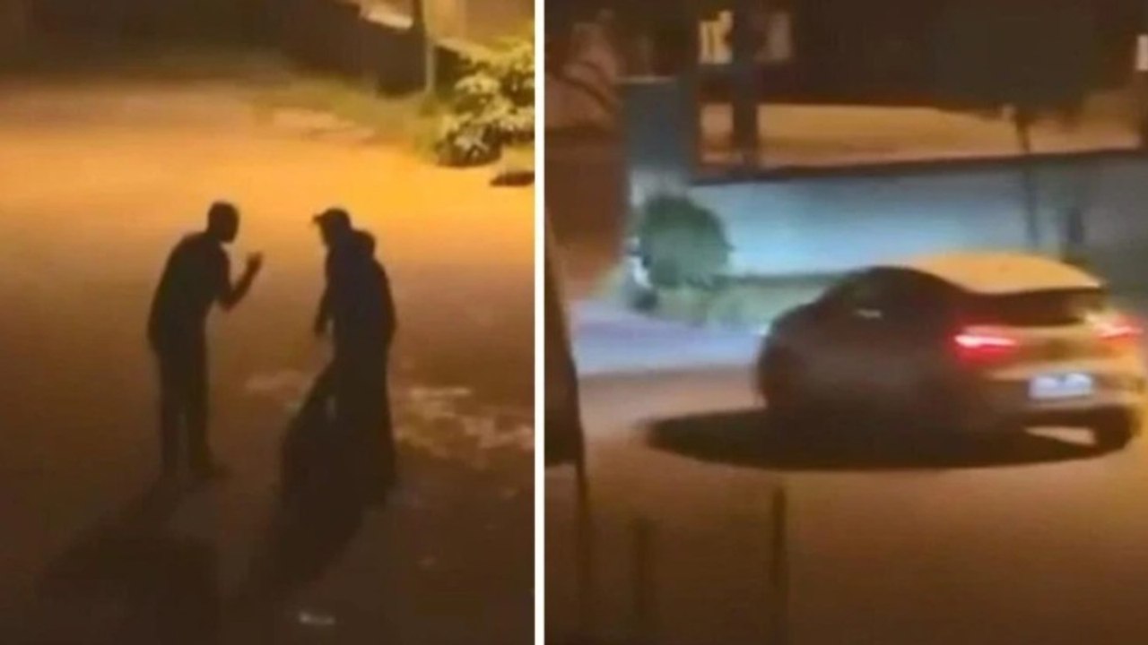 İstanbul'da yolda yürüyen gence silahlı saldırı: Arkadaşları başında bekledi