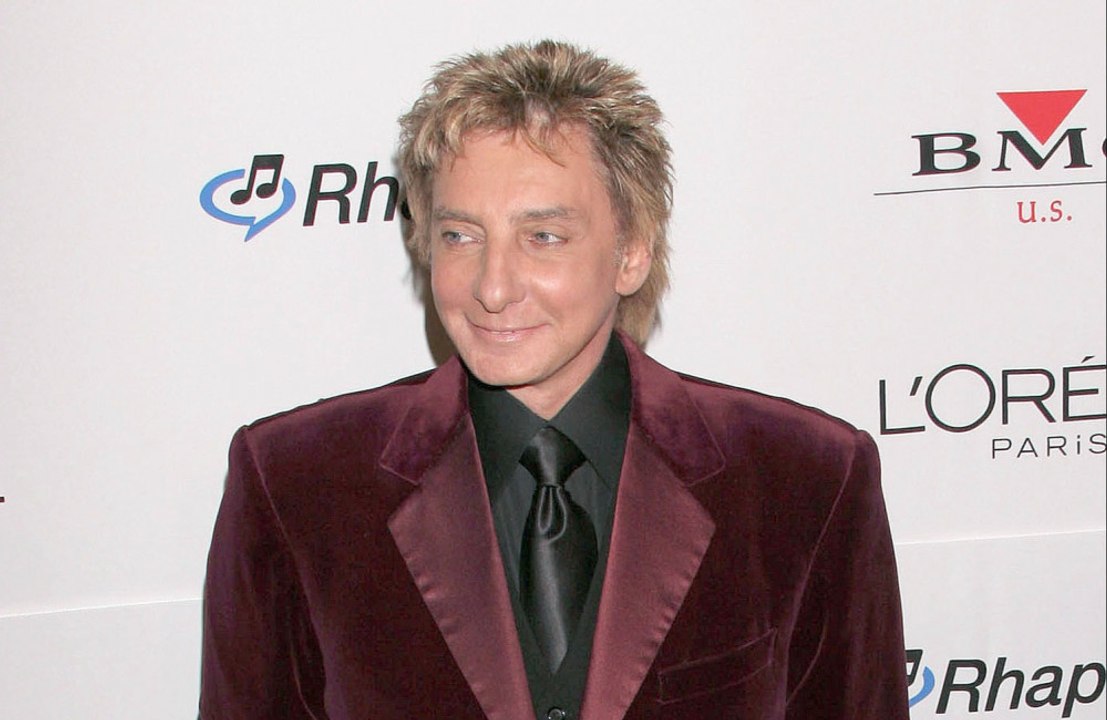 Barry Manilow taking a break from live shows