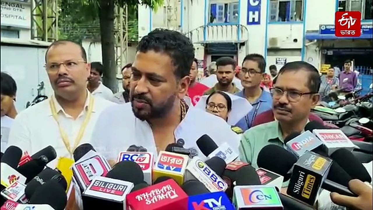 শিলিগুড়ি জেলা হাসপাতালে রাজ্যের প্রথম পেপারলেস পরিষেবা ! চাপ সামলাতে আমূল বদলের উদ্যোগ