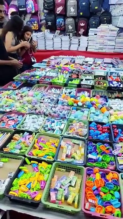 ل بداية الدراسة.. أسعار وخصومات مميزة في معرض "أهلًا مدارس" ببورسعيد