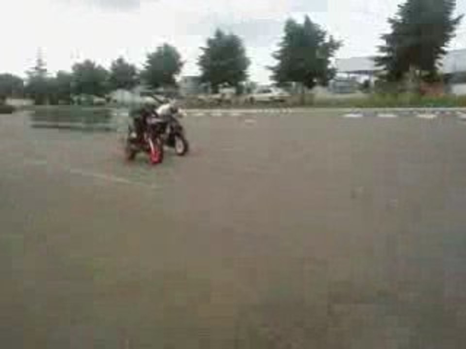 runner 180 malossi VS nitro polini evo et roost by clement