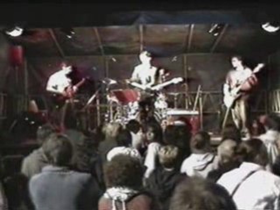 Deadfly - creep (concert au lac de léon)