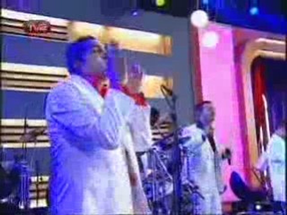 Kristali show na azis