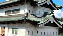 Quase 2 mil japoneses arrastam castelo de 360 toneladas com cordas. Veja