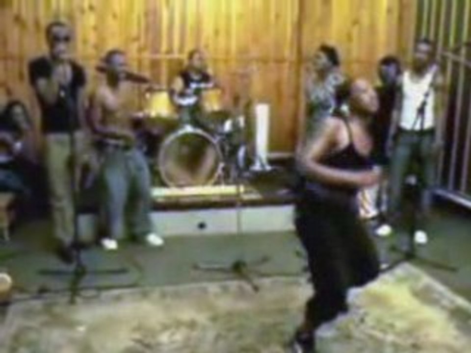 Top-One Frisson en Repete (Wa Baka Mambu e)