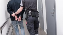 Faites entrer l'accusé