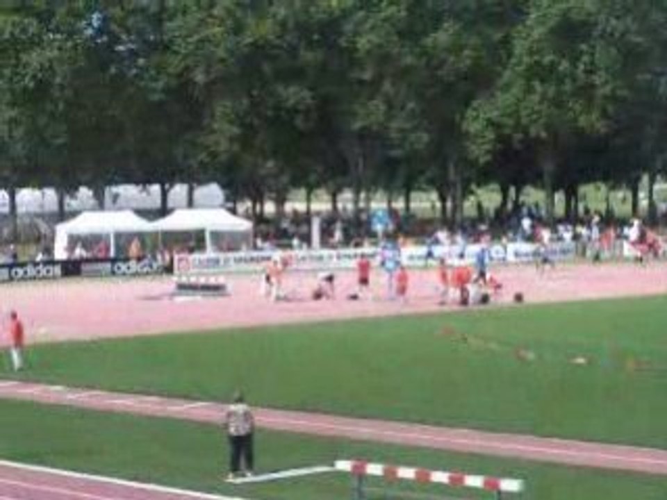 Finale 4x100 espoirs Masculin France jeunes 42"00
