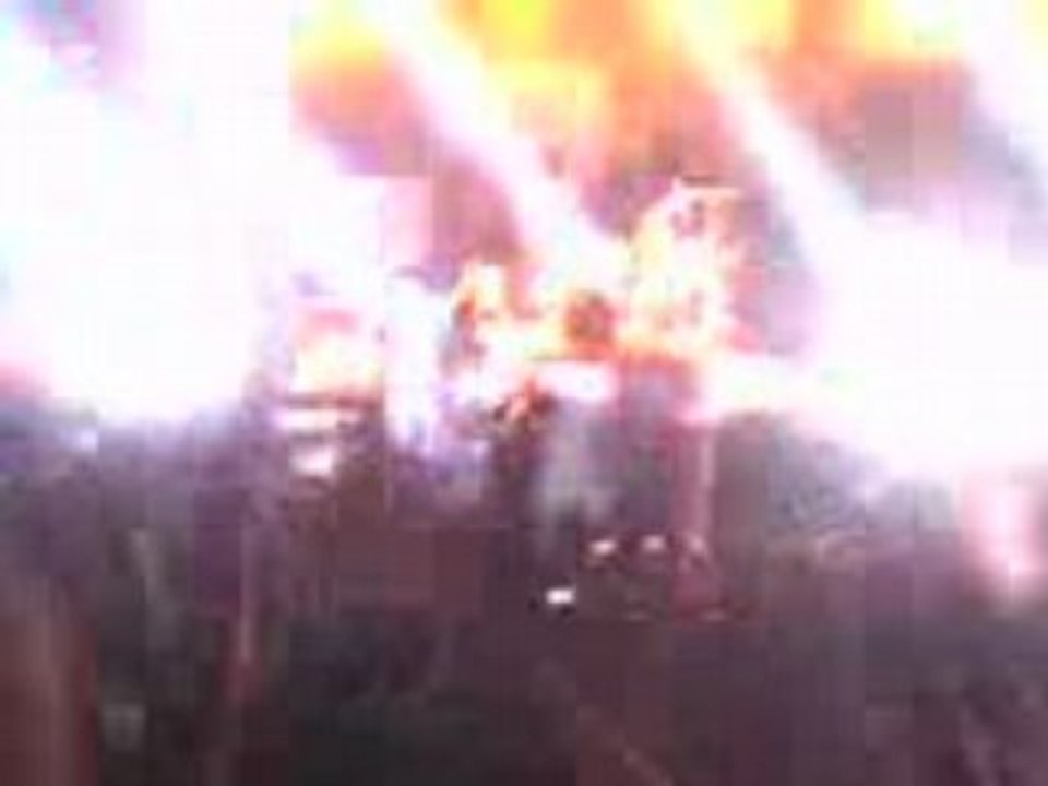 pete doherty pas sobre au vieilles charrues 2008
