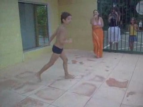 A la piscine 'vekk EUX