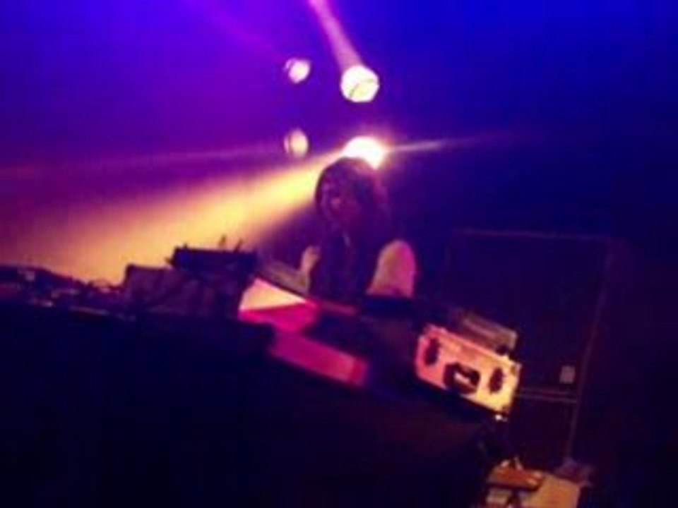 Ellen Allien - Live @ Dour 08 (2)